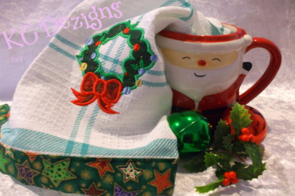 Christmas Wreath with Bow: A Festive Embroidery Design